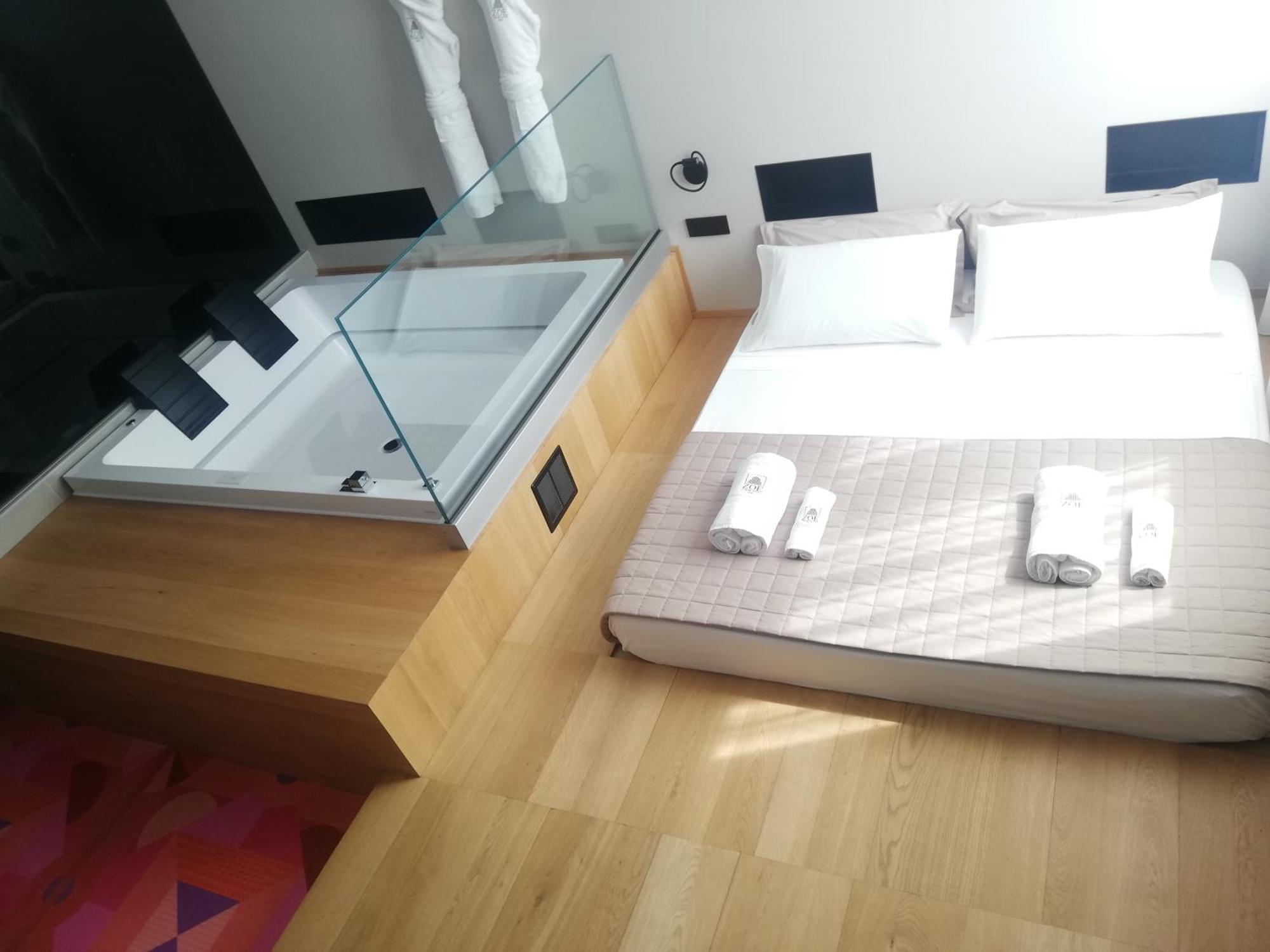 Zoe Luxury Suites Catania Room photo